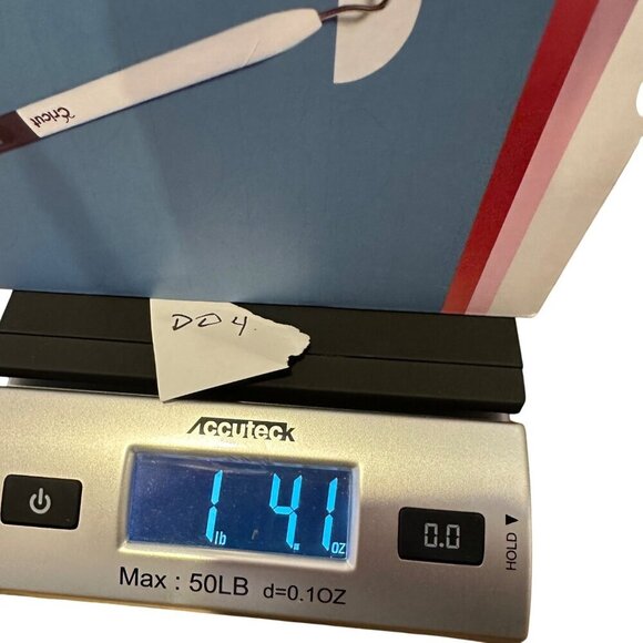 Cricut Materials Value Pack With Premium Vinyl Iron-On Transfer Tape & Weeder 12 - Picture 11 of 12